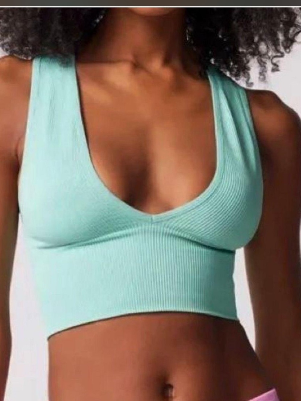 Out From Under Urban Outfitters Hailey Seamless Plunge Cropped Tank Top Small S